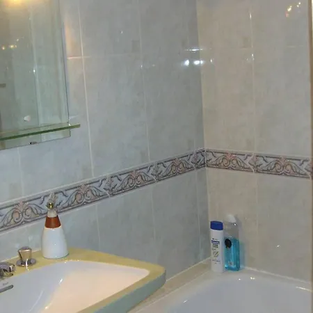 Piso Centrico Higienizado Accesible Garaje Privado Gratis Minimo Dos Noches * سلامنكا
